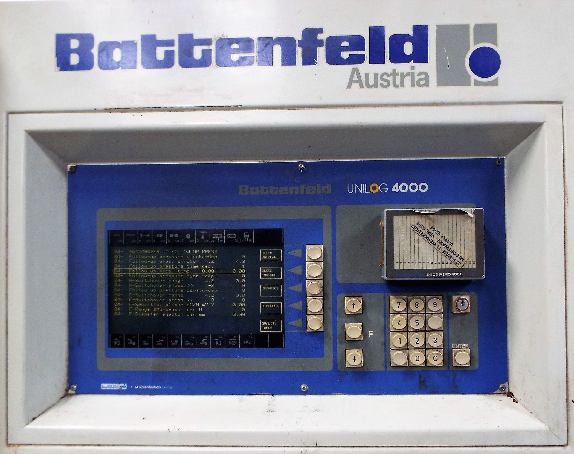 This is for a used Battenfeld BA500 CD Plus Plastic Injection Moulding Machine cw Unilog 4000 - Image 4 of 17