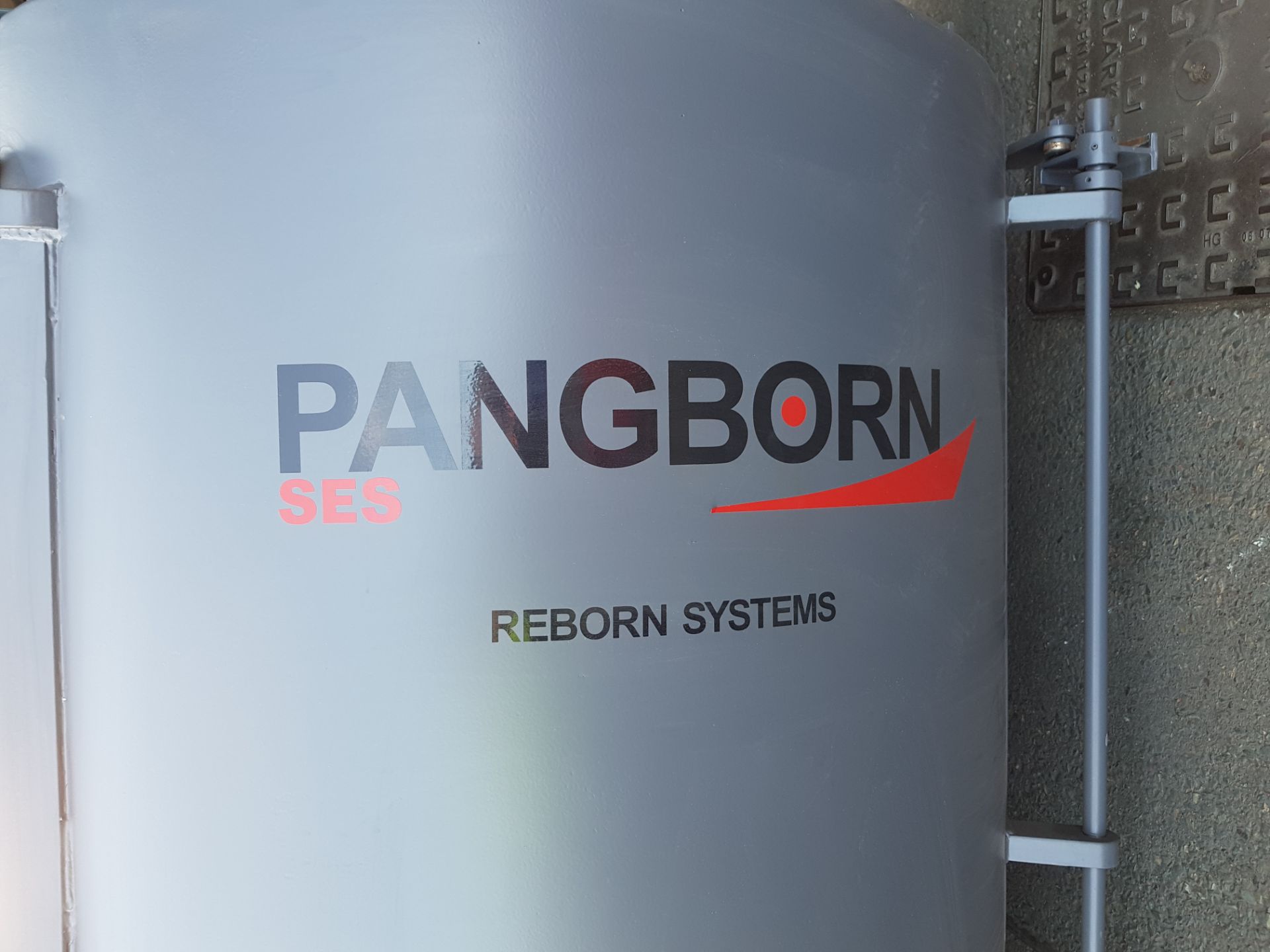 Pangborn/SES "Reborn" Hook Spin Shotblasting Machine cw Reverse Jet Dust Extractor and Steelwork - Image 2 of 65