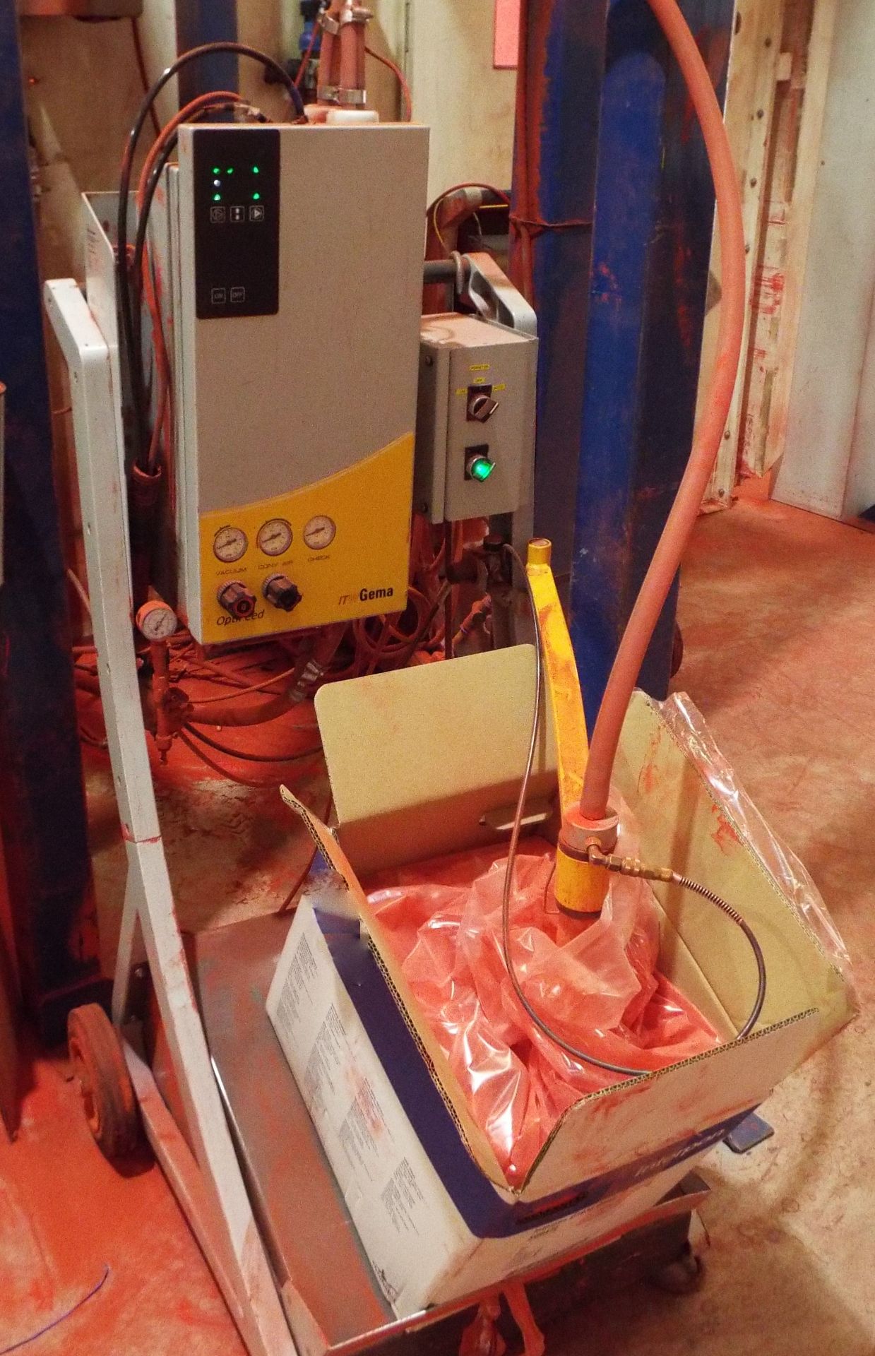 Complete Contents of A Powder Coating Cabin - Image 20 of 46