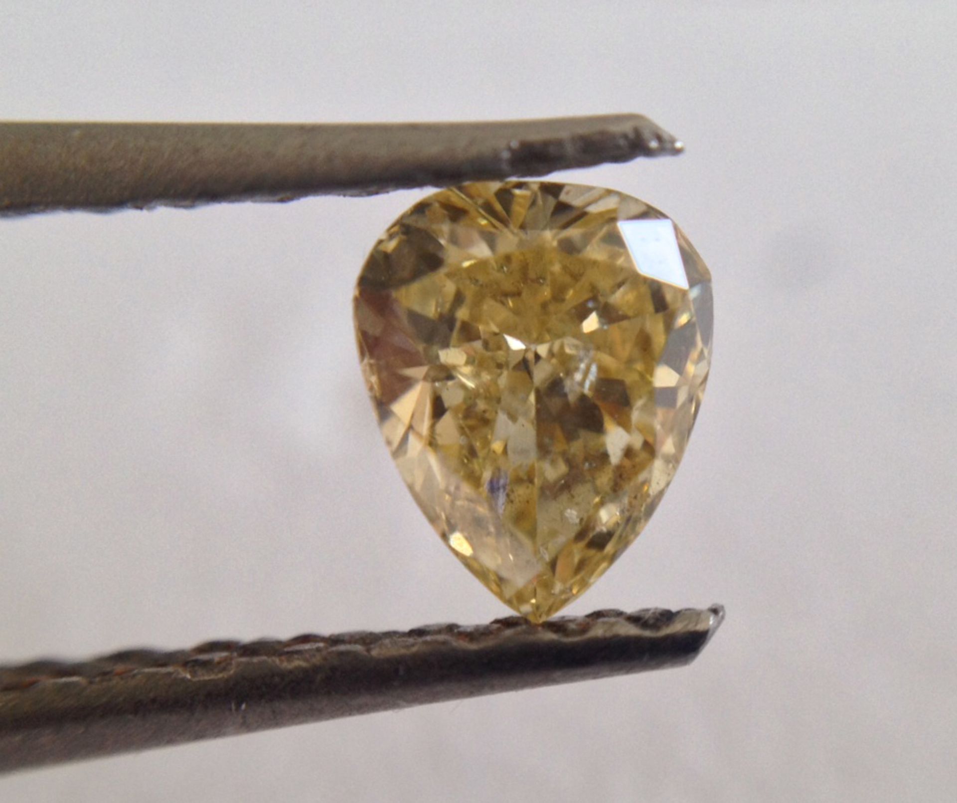 1 DIAMOND 0.44 CT FANCY BROWNISH YELLOW ISH - SI2 - CUTER CEO - IGI CERTIFICATE - 936-12 - Bild 4 aus 9