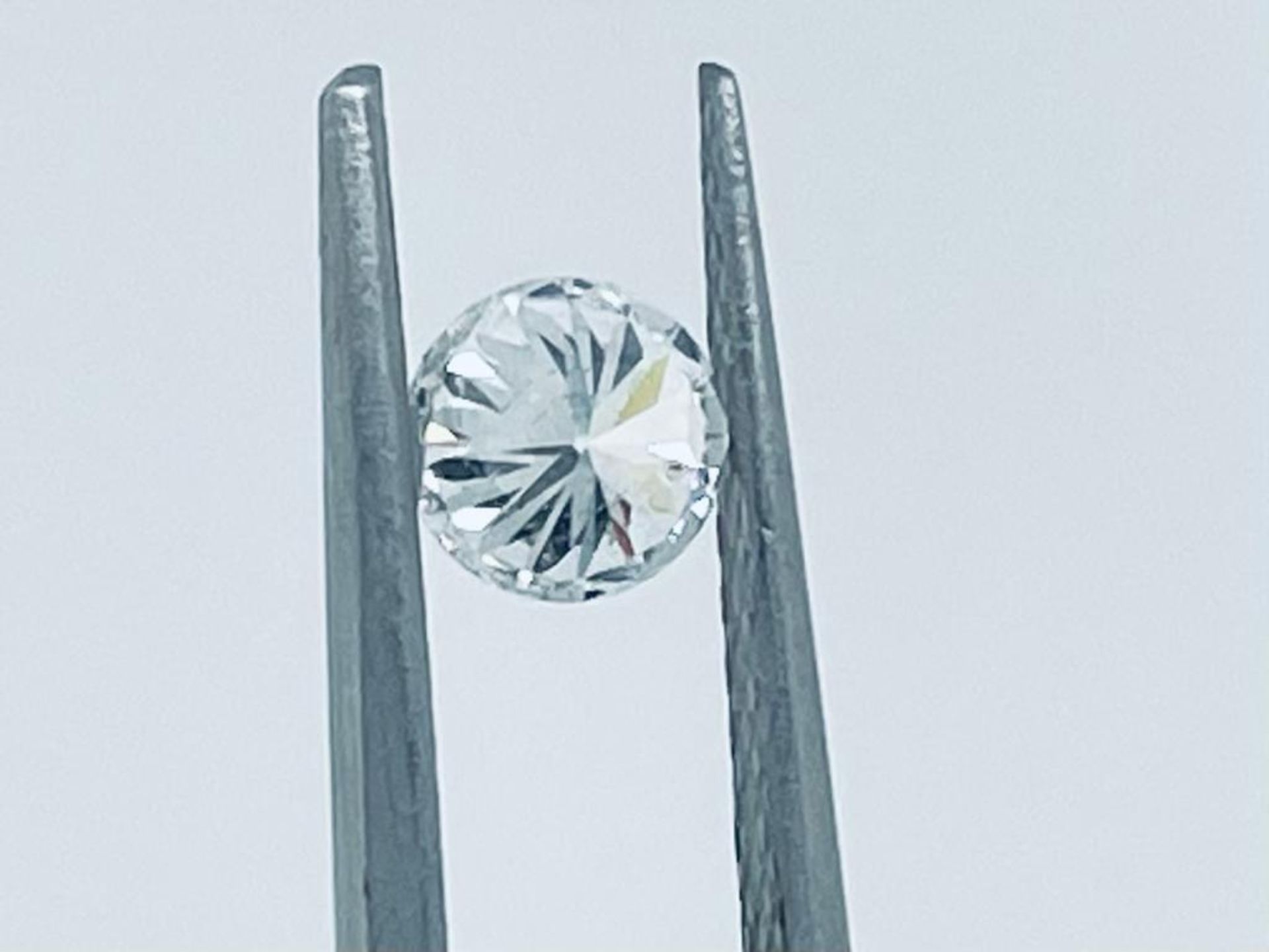 1 DIAMOND 0,56 CT D - SI1 - SHAPE BRILLANT - CERTIFICATION GIA - LG10502 - Image 3 of 6