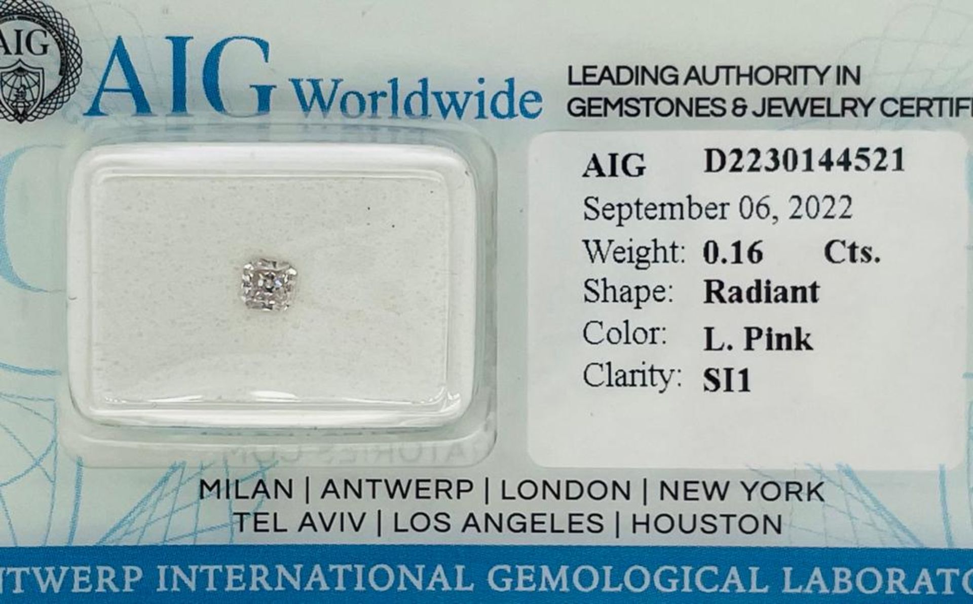 1 DIAMOND 0,16 CT LIGHT PINK - SI1 - SHAPE RADIANT - CERTIFICATION AIG - F20901-35