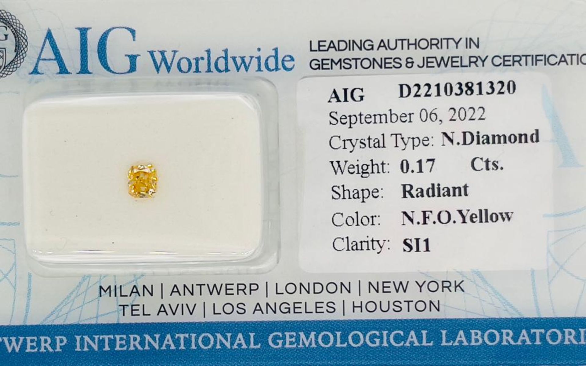 1 DIAMOND 0,17 CT N.F ORANGY YELLOW - SI1 - SHAPE RADIANT - CERTIFICATION AIG - F20901-18