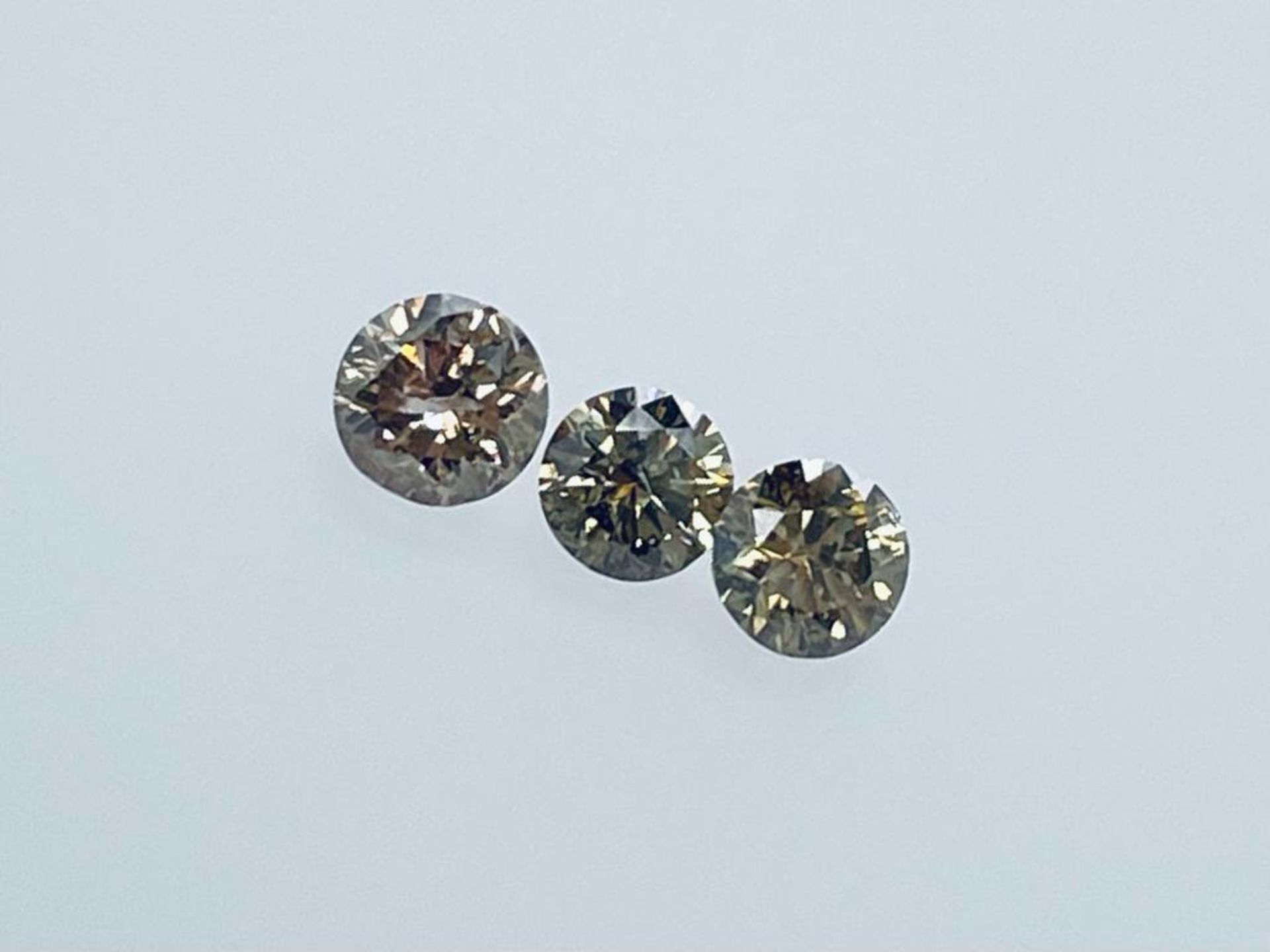 3 DIAMONDS 0,65 CT MIX N.F.BROWN - SI2-I1 - SHAPE BRILLANT -F20304-27