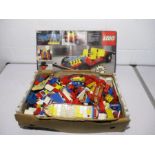 A box of vintage loose Lego etc, along with a boxed Lego Technic (853) - unchecked