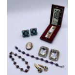 A small collection of costume jewellery including paste earrings, cameo brooch/pendant, etc.