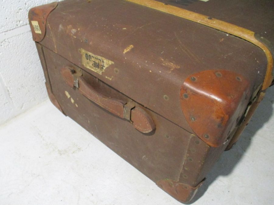 Two vintage luggage trunks - Image 4 of 15