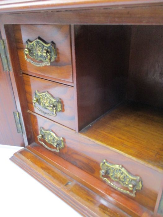 A Victorian smokers cabinet along with a parquetry inlaid box - Image 4 of 10