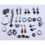 A collection of 925 silver jewellery including rings, earrings etc.