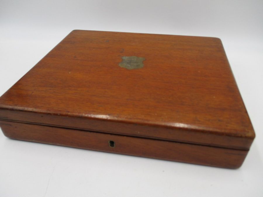 A canteen of vintage cutlery (12 place setting) in mahogany box - Image 3 of 8