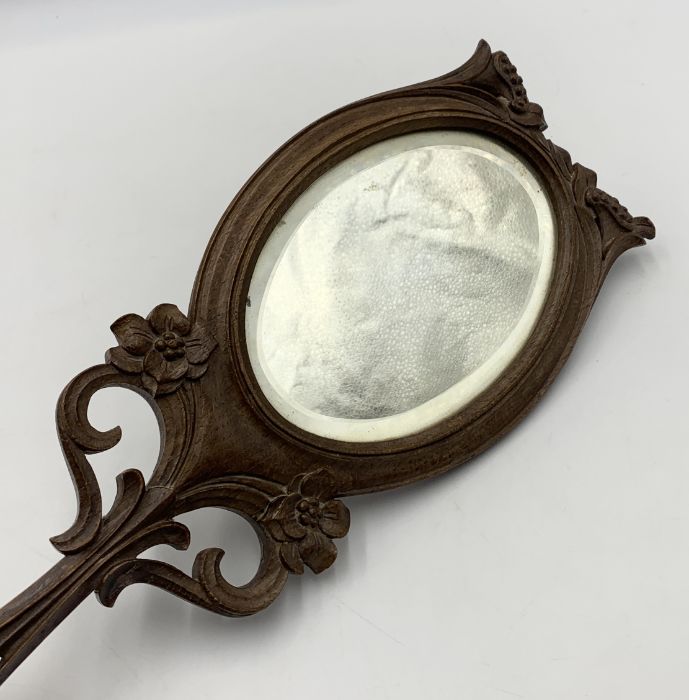 An Art Nouveau carved wooden hand-held dressing mirror - Image 2 of 3