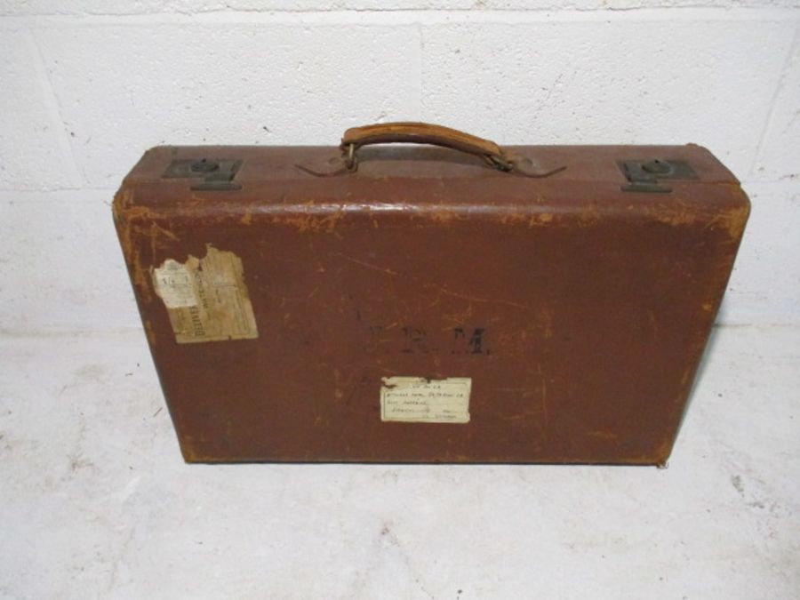 Two vintage luggage trunks - Image 9 of 15