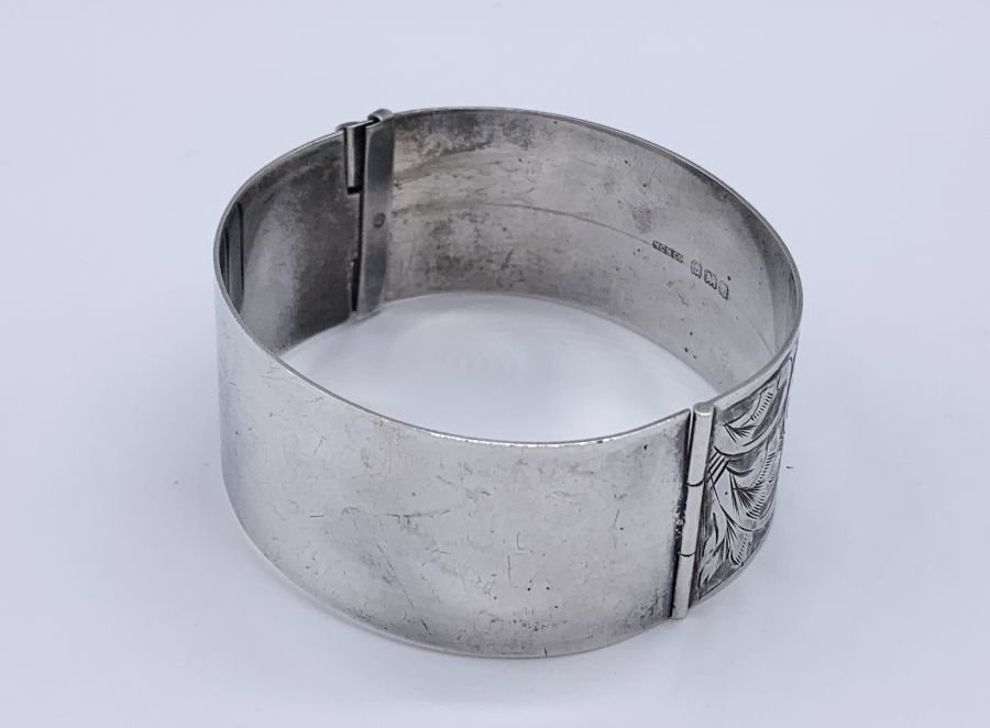 A hallmarked silver hinged bracelet - Image 2 of 2