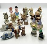 A collection of novelty salt and pepper sets including Lady and the Tramp, Tetley Tea, Andy Cap,