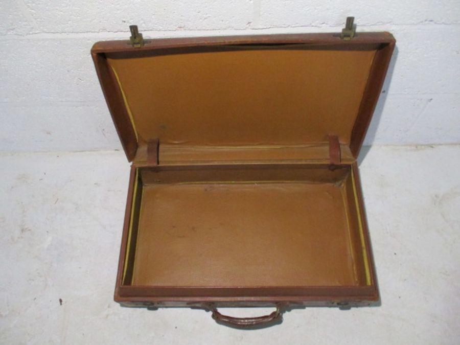 Two vintage luggage trunks - Image 15 of 15