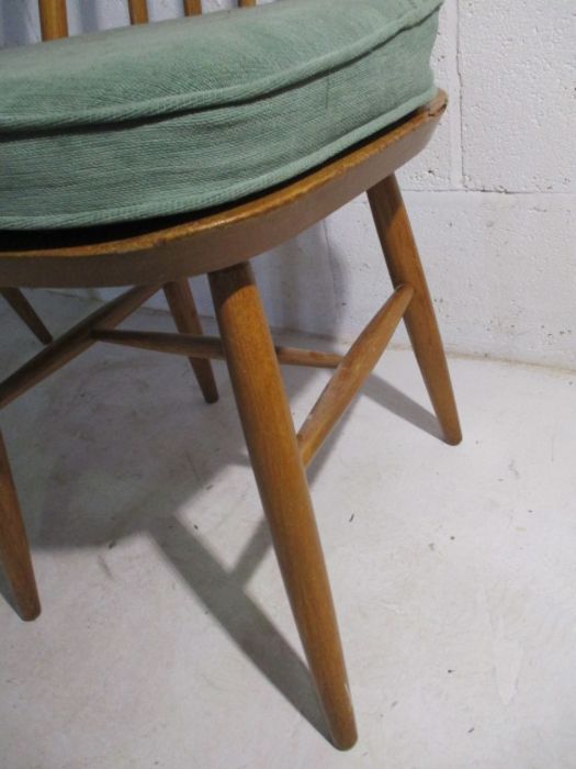 A Priory oak drop leaf table in the style of Ercol with four matching chairs - Image 12 of 14