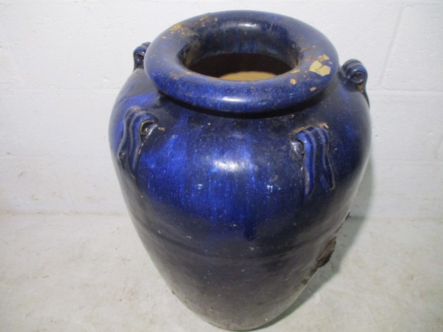 Two large glazed blue garden urns. - Image 12 of 17