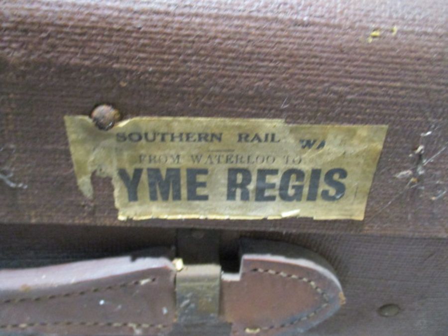 Two vintage luggage trunks - Image 5 of 15