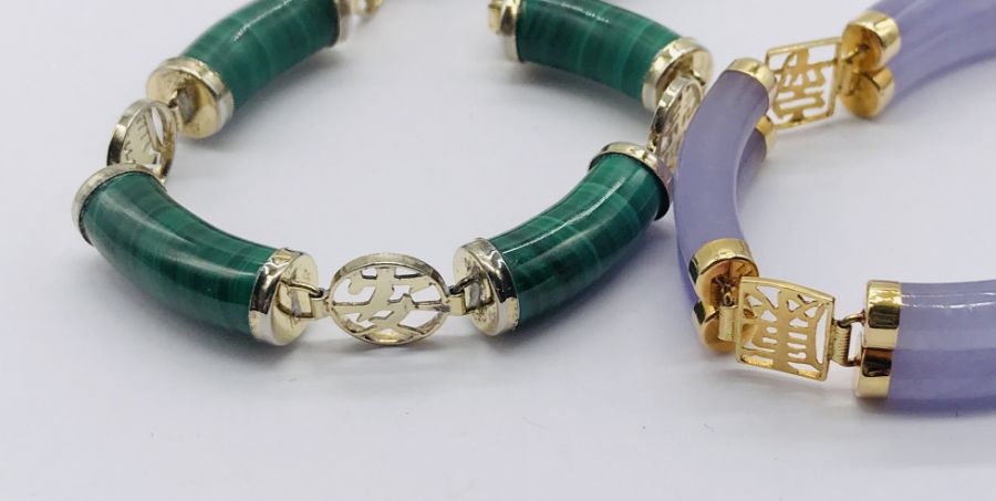 A 14ct gold sectional bracelet set with jade along with a 925 silver bracelet with malachite - Image 2 of 2