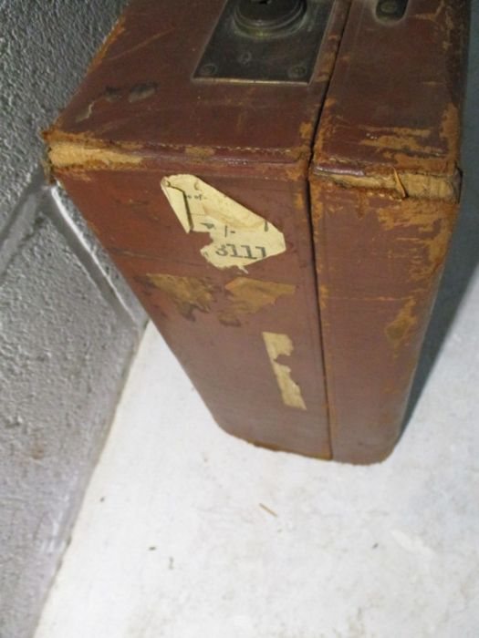 Two vintage luggage trunks - Image 12 of 15