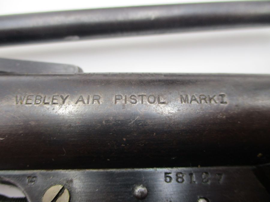 A boxed Webley & Scott Mark 1 air pistol, serial number 58127 - Bild 5 aus 9