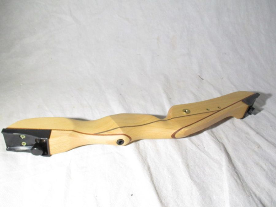 A new (no box) recurve archery bow with arrows - Bild 9 aus 12