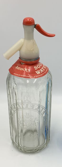 Three vintage soda syphons including a blue glass example made for Batey & Co. Ltd. - Image 4 of 4