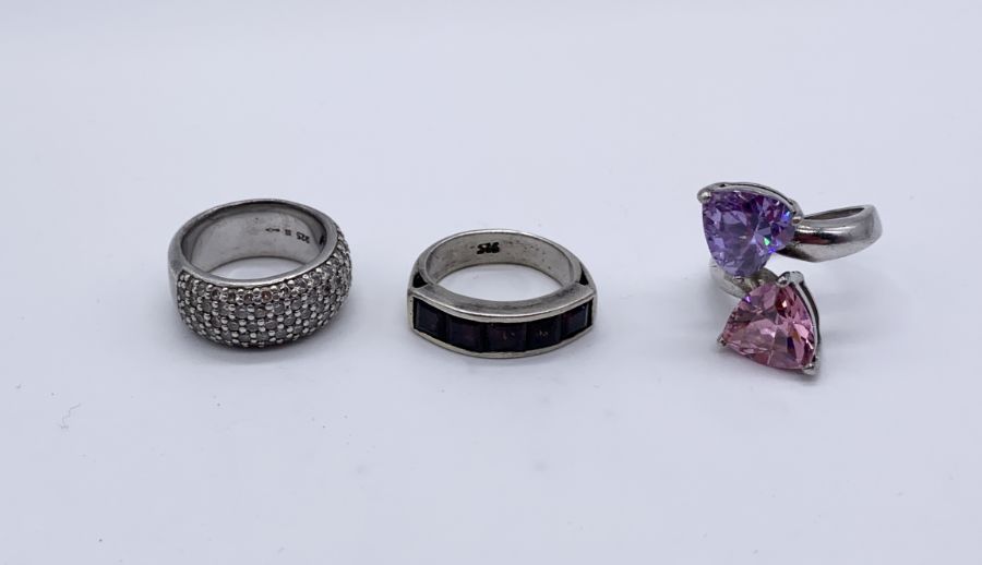 A collection of 925 silver jewellery including rings, earrings etc. - Image 5 of 5