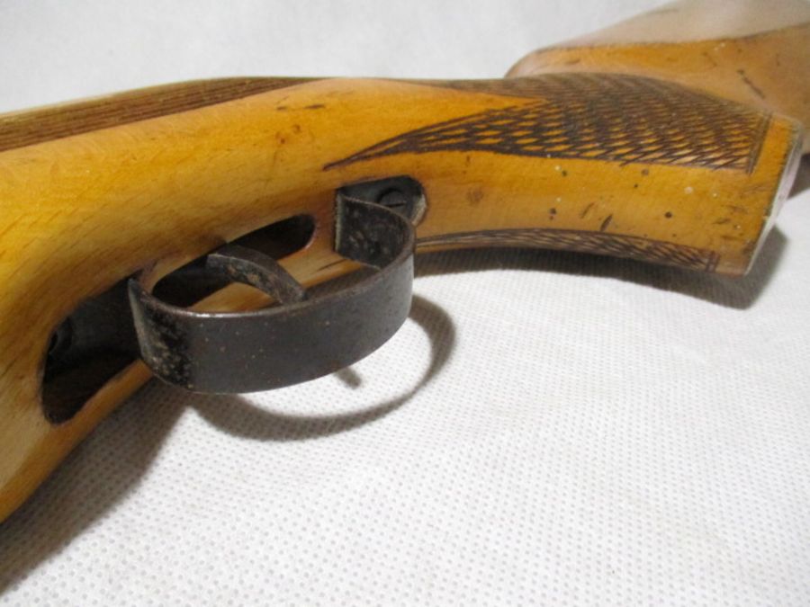 A Relum Tornado under lever Cal.22 air rifle (numbered LP11 80027) - Bild 7 aus 11