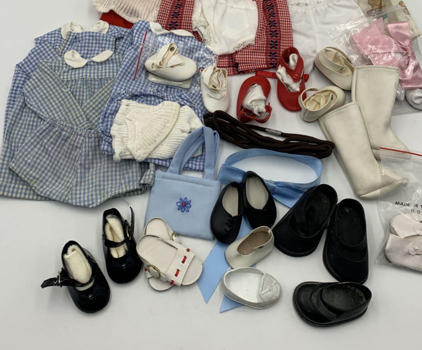 A collection of Sasha Doll clothes, shoes and outfits - Image 4 of 4