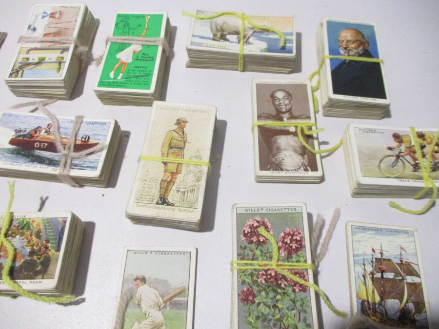 A collection of vintage cigarette cards including John Player & Sons, Churchman's, WD & HO Wills. - Image 6 of 11