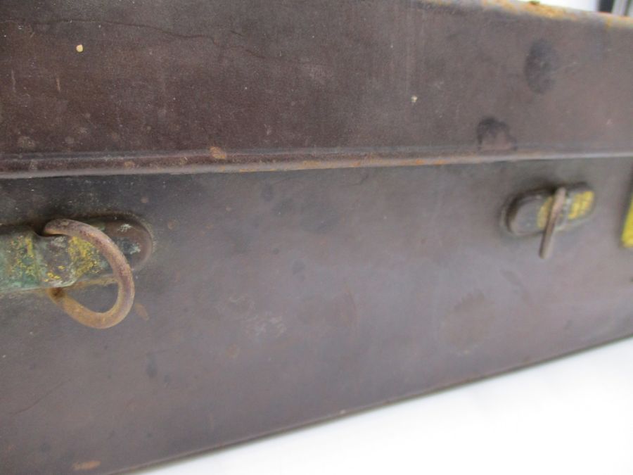 A Victorian mahogany sewing box, Gladstone style bag along with a leather suitcase (A/F) - Image 4 of 14