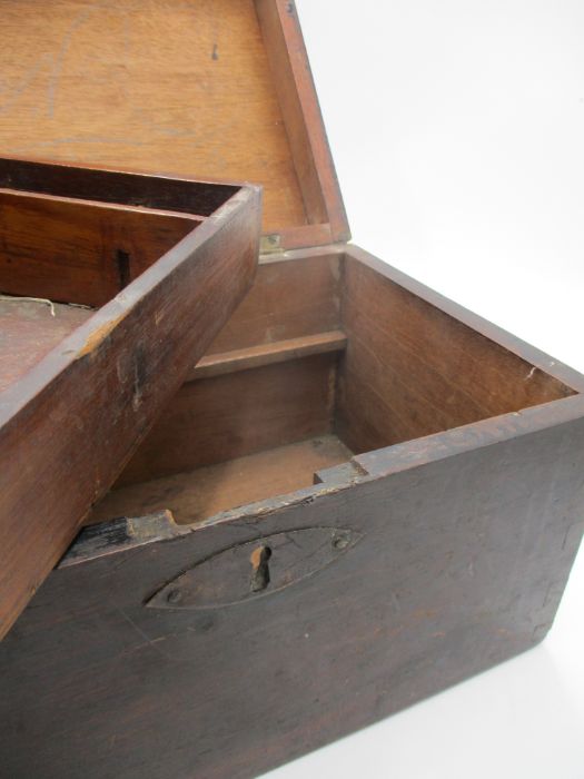 A Victorian mahogany sewing box, Gladstone style bag along with a leather suitcase (A/F) - Image 10 of 14