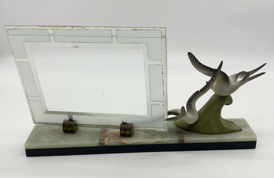 An Art Deco picture frame on onyx base with two spelter seagulls 22cm x 38cm x 8cm - Image 3 of 3