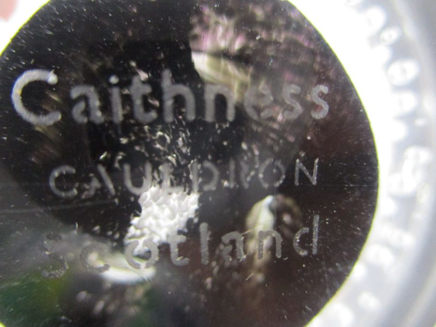 A collection of signed paperweights including Caithness, Mdina, Svaja etc. - Image 11 of 21