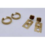 A pair of 14ct gold earrings (2.9g) along with a pair of 9ct earrings (2.4g)