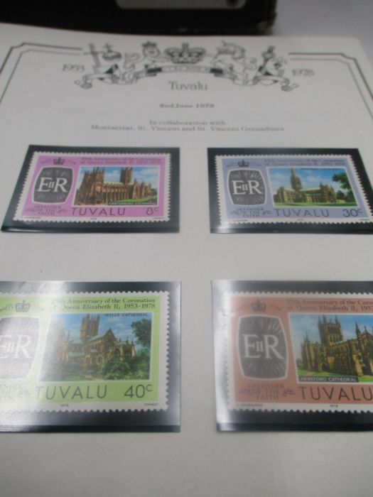 A large collection of UK and world wide loose leaf stamps. Lot also includes some part completed - Image 37 of 146