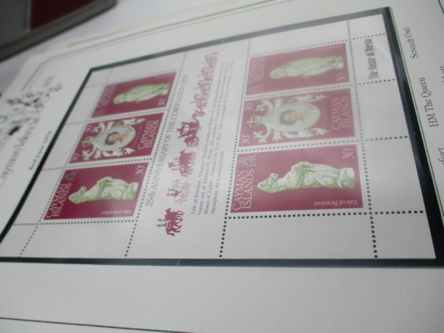 A large collection of UK and world wide loose leaf stamps. Lot also includes some part completed - Image 8 of 146