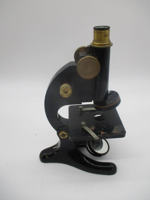 A Beck Ltd of London Model 29 microscope in wooden case - Image 4 of 9