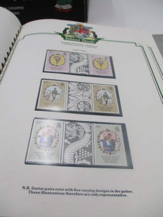 A large collection of UK and world wide loose leaf stamps. Lot also includes some part completed - Image 107 of 146