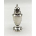 A hallmarked silver sugar shaker, Birmingham 1936, weight 72.6g