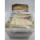 A large collection of worldwide vintage correspondence envelopes.