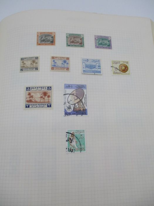 An album of stamps from countries including St Helena, St Lucia, Samoa, San Marino, Saudi Arabia, - Image 61 of 133