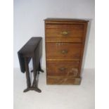An Edwardian chest of three drawers, plus a Sutherland table (A/F)