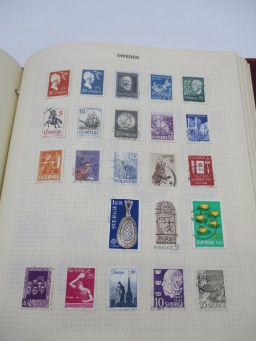 An album of stamps from countries including St Helena, St Lucia, Samoa, San Marino, Saudi Arabia, - Image 69 of 133