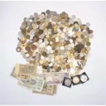 A quantity of UK and worldwide coinage.