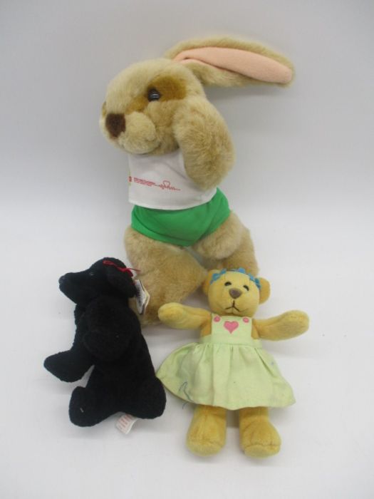 A collection of mainly Ty Beanies soft toys, along with "Duke" Andrex puppy toy with original box - Image 6 of 7