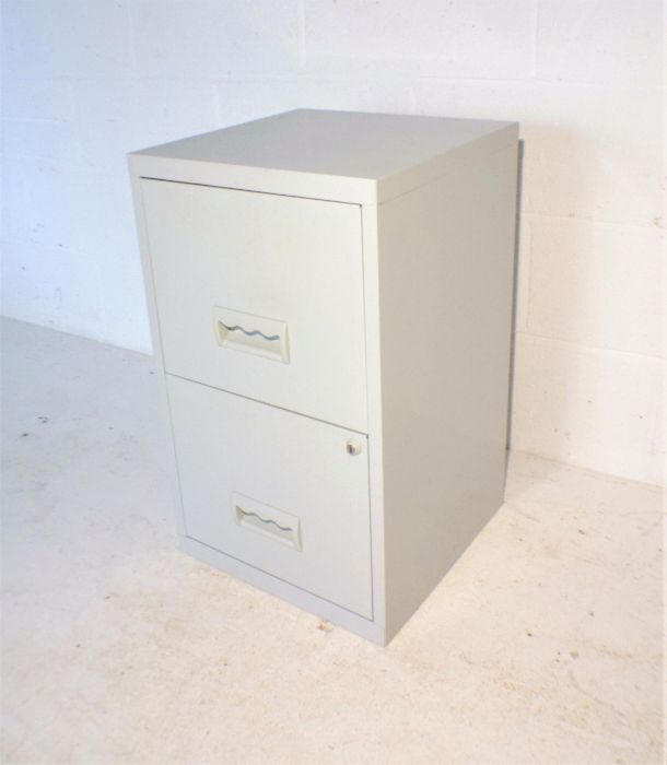 A metal two drawer filing cabinet. - Image 2 of 4