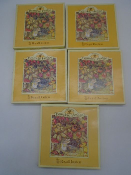 A set of Royal Doulton Brambly Hedge "Four Seasons" plates, along with "The Wedding" Brambly Hedge - Image 8 of 8