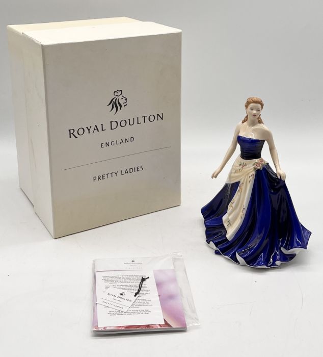 A collection of ceramics including boxed Royal Doulton Olivia, Nao seated lady, Coalport Serenity - Image 7 of 8